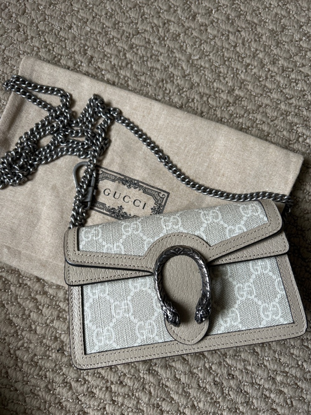 Gucci Dionysus GG super mini bag